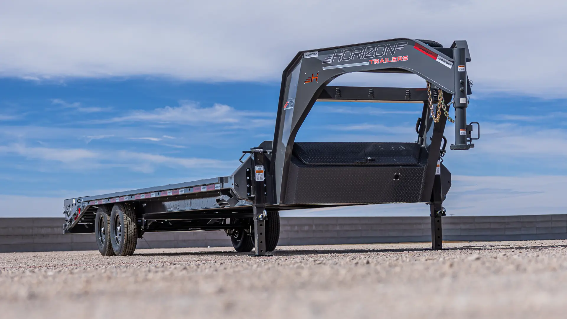 horizon trailers img